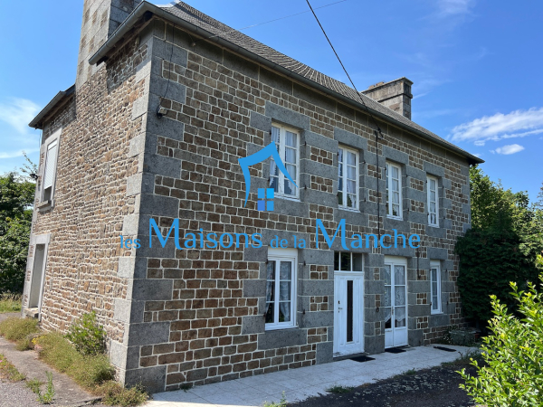 Superbe maison en pierre de caractère avec 1 hectare de terrain et Plusieurs dépendances