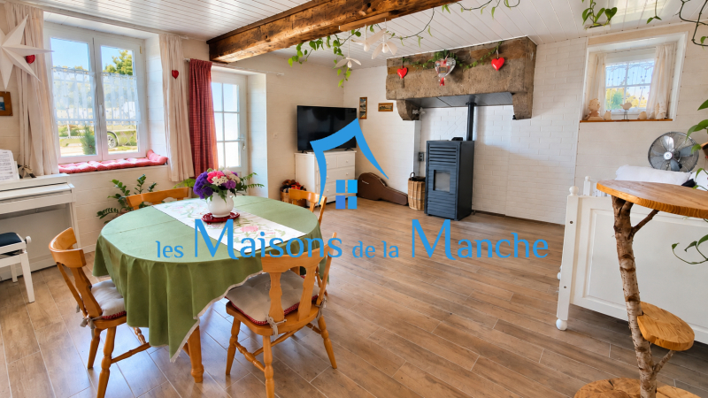 EXCLUSIVITE - Maison 3 chambres avec grand jardin de 2382 m² - DPE C - Secteur Juvigny-les-Vallées