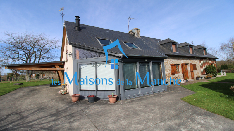 Maison de charme de 173 m² dans les environs de BRECEY