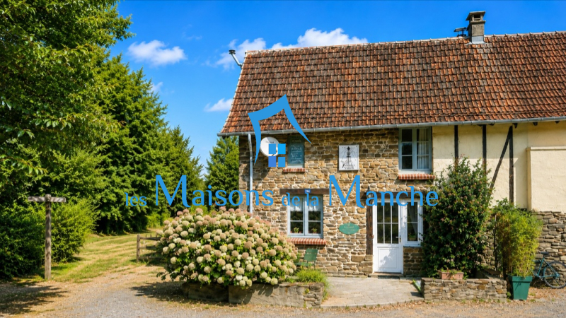 Maison de caractère en pierre avec jardin arboré et ancien four à pain – Brécey