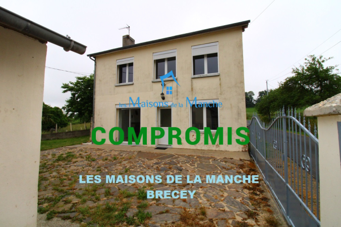 Maison de 123 m² dans petit hameau aux environs de SAINT HILAIRE DU HARCOUET