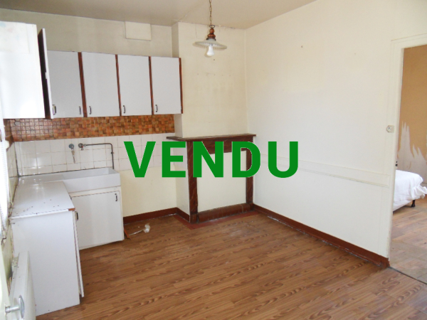 Maison de 103 m² dans bourg LA MANCELLIERE (50540)