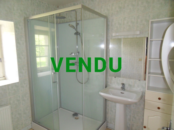 Maison en pierre de 106 m² proximité bourg de tous commerces