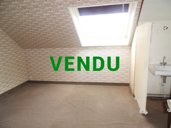 Ensemble de 3 logements 352 m² dans le bourg de BRECEY (50370)