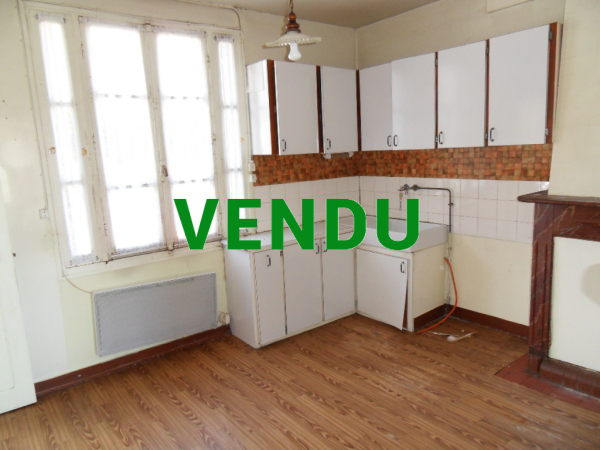 Maison de 103 m² dans bourg LA MANCELLIERE (50540)