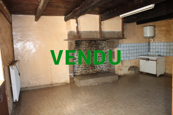 Maison à rénover de 70 m² + grenier, à quelques km de BRECEY