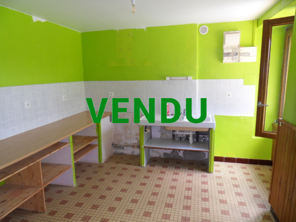 Maison en pierre de 106 m² proximité bourg de tous commerces