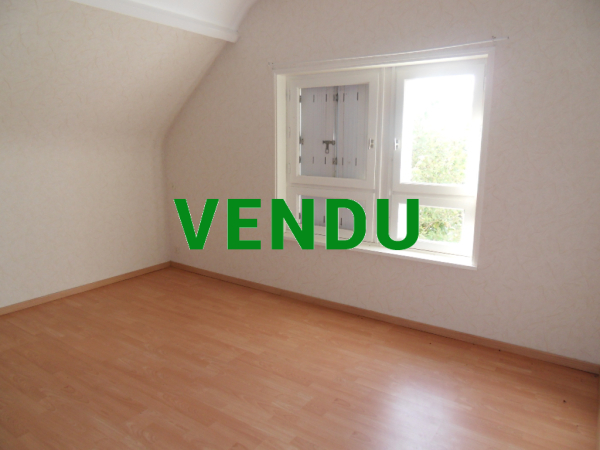 Ensemble de 3 logements 352 m² dans le bourg de BRECEY (50370)
